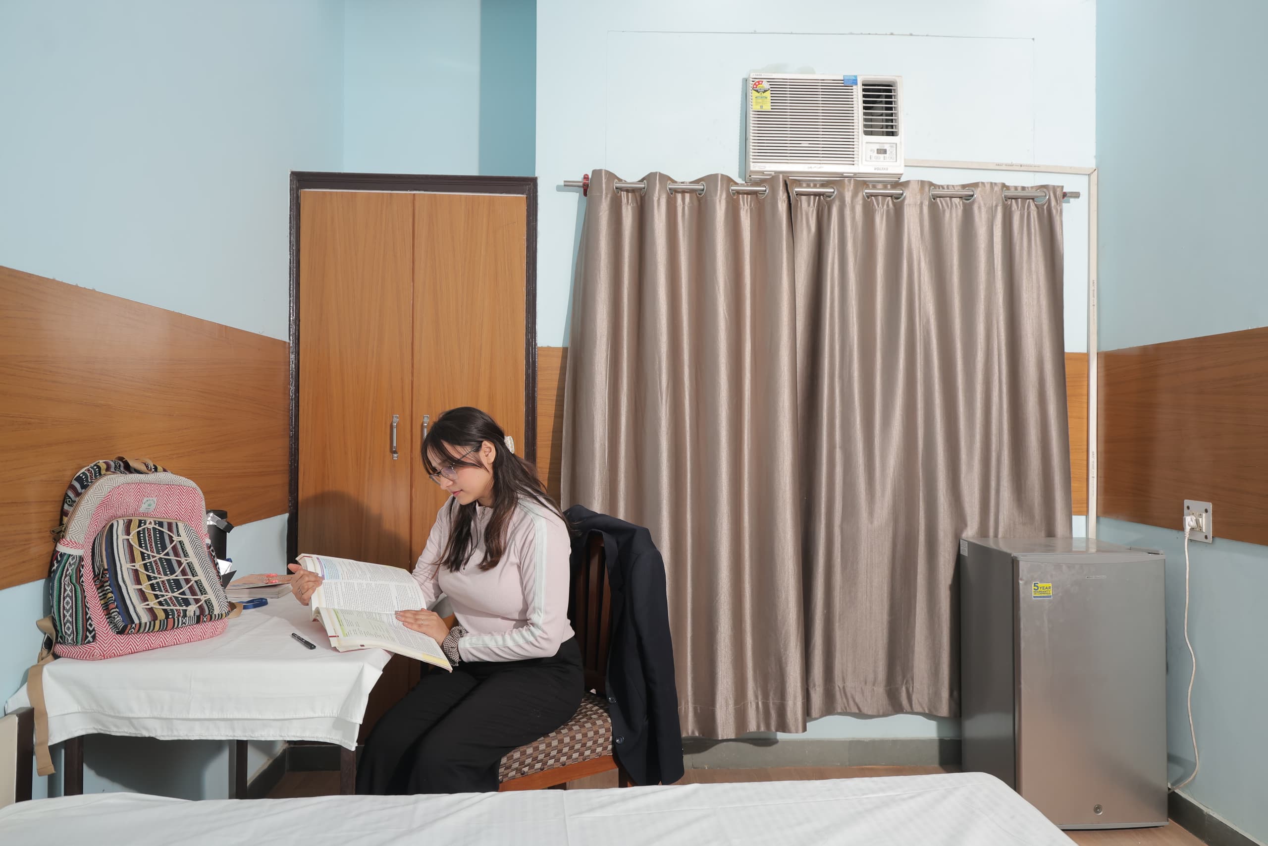 Spacious and well-furnished hostel rooms 2