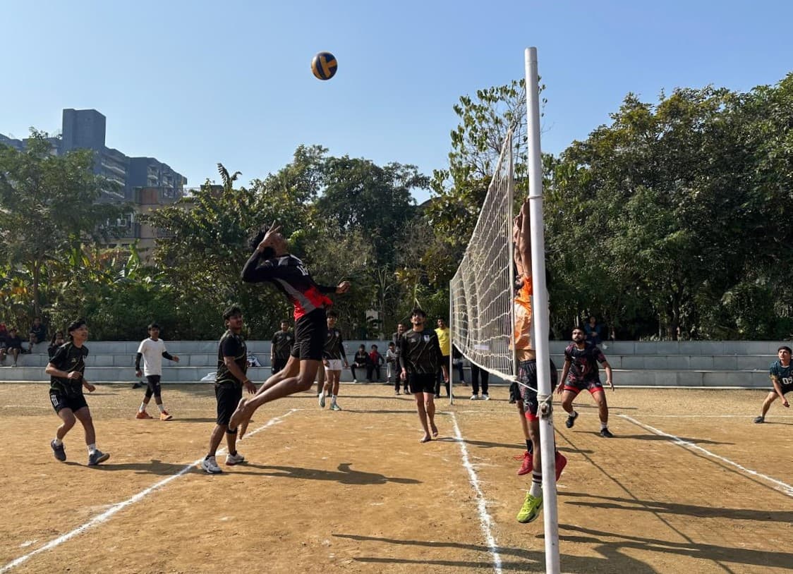 Valley Ball - Spardha Inter-College Sports Fest at Ishan Ayurvedic Medical College & Research Centre