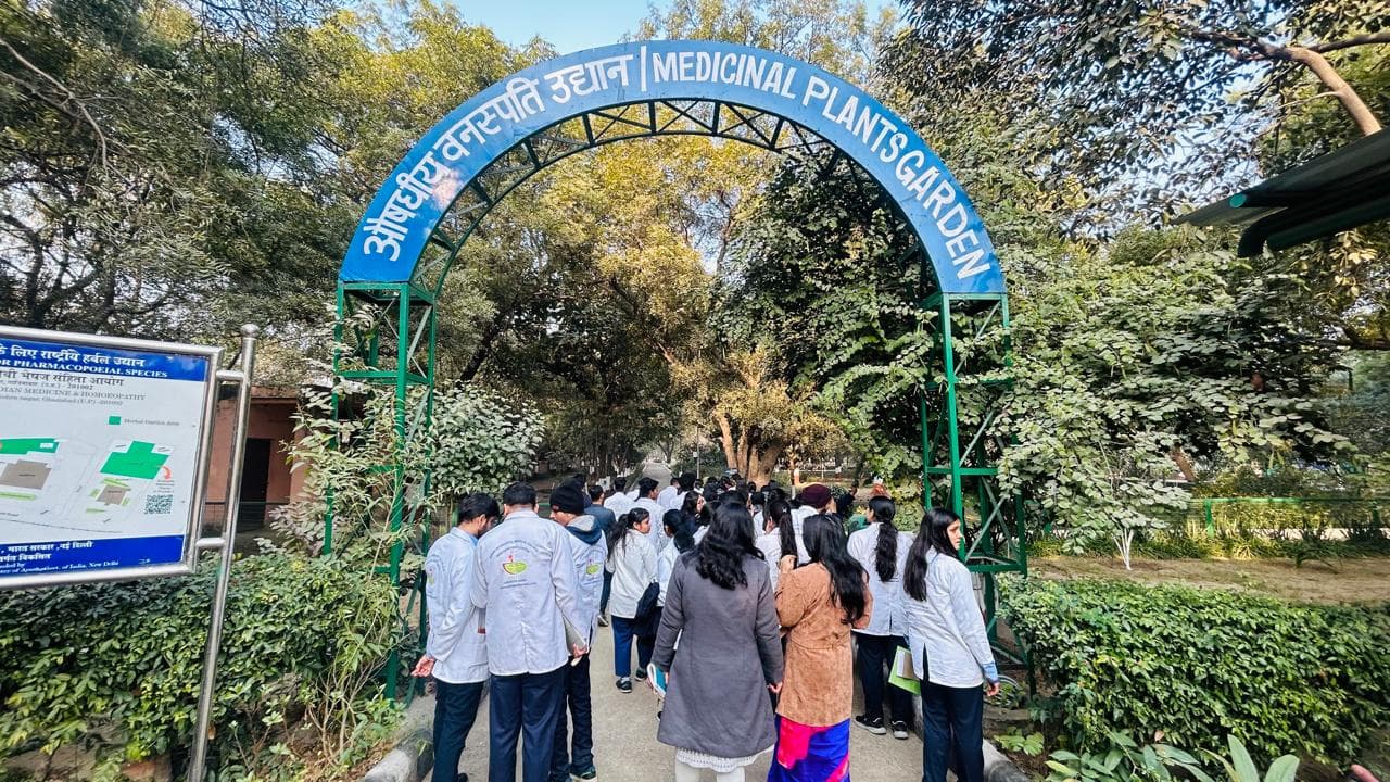Academic Visit to Pharmacopoeia Commission of Indian Medicine & Homoeopathy (PCIM&H), Ghaziabad - Photo 2