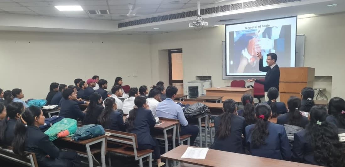 Academic Visit to Department of Forensic Medicine & Toxicology, GIMS - Image 1