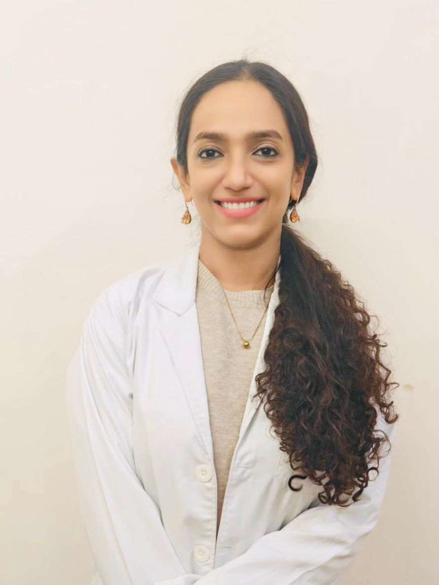 Dr Shivani Kapil