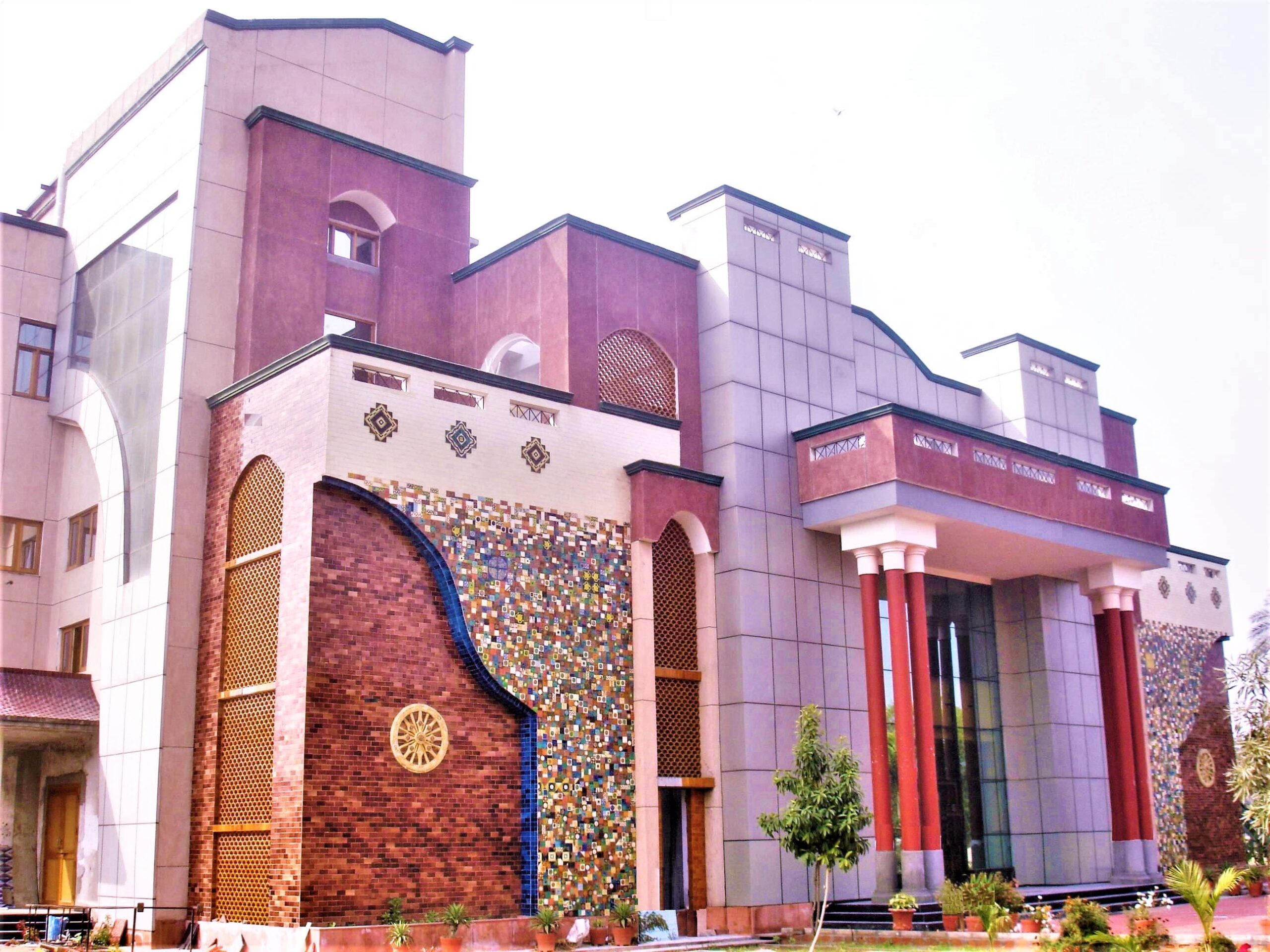 Seminar presentation in auditorium